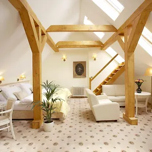 https://metamorphis.praguehotelsweb.com